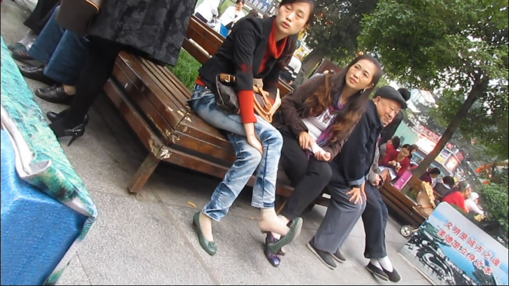 streetsnapdangl[00 01 04][20181107 213808 0]